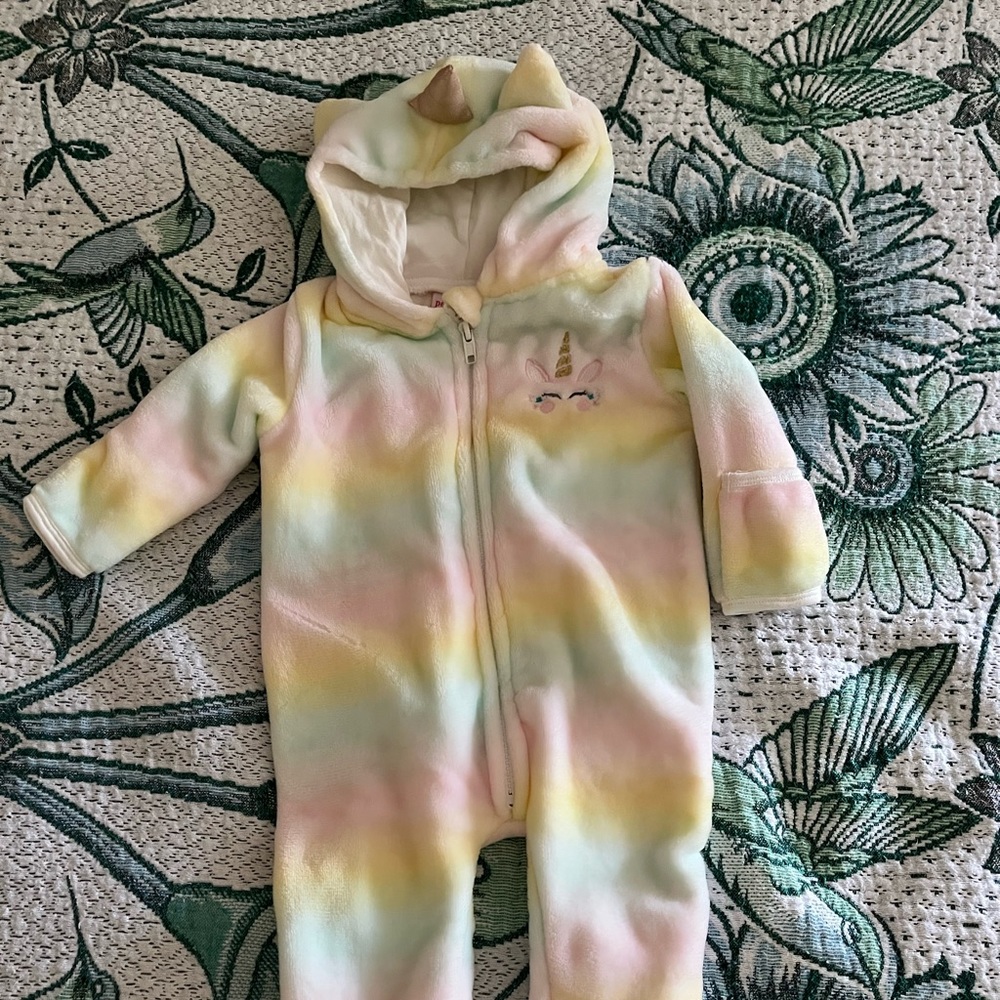 Super soft pastel unicorn one piece sleeper